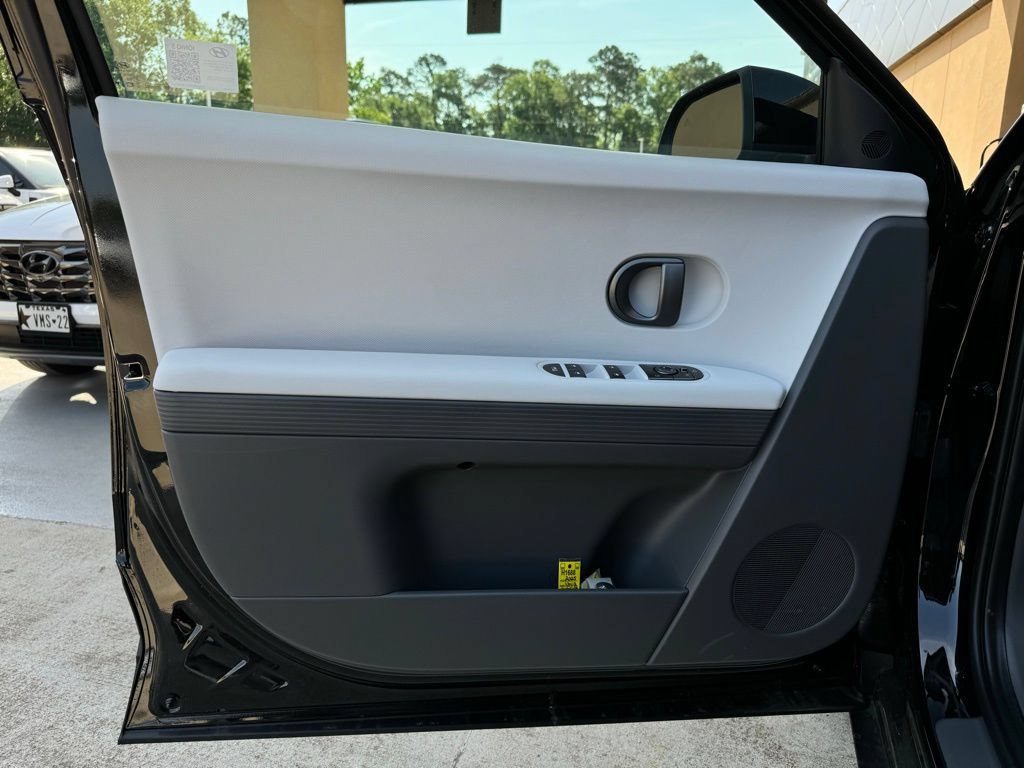 New 2025 Hyundai Ioniq 5 SEL RWD image 20