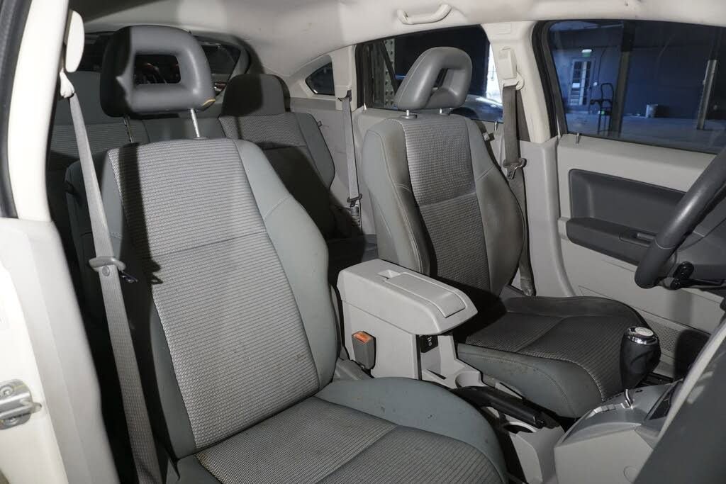 Used 2007 Dodge Caliber R/T w/ Driver Convenience Group FWD image 16