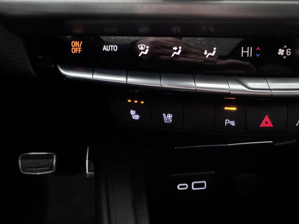 Used 2024 Cadillac XT4 Sport image 24