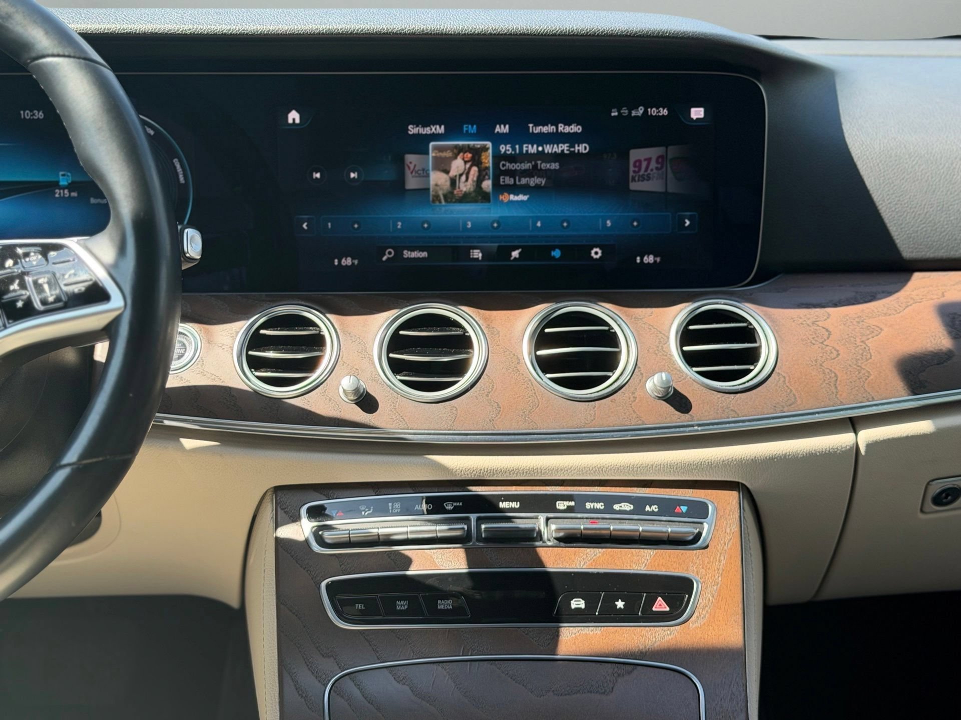 Used 2021 Mercedes-Benz E 350 Sedan image 22