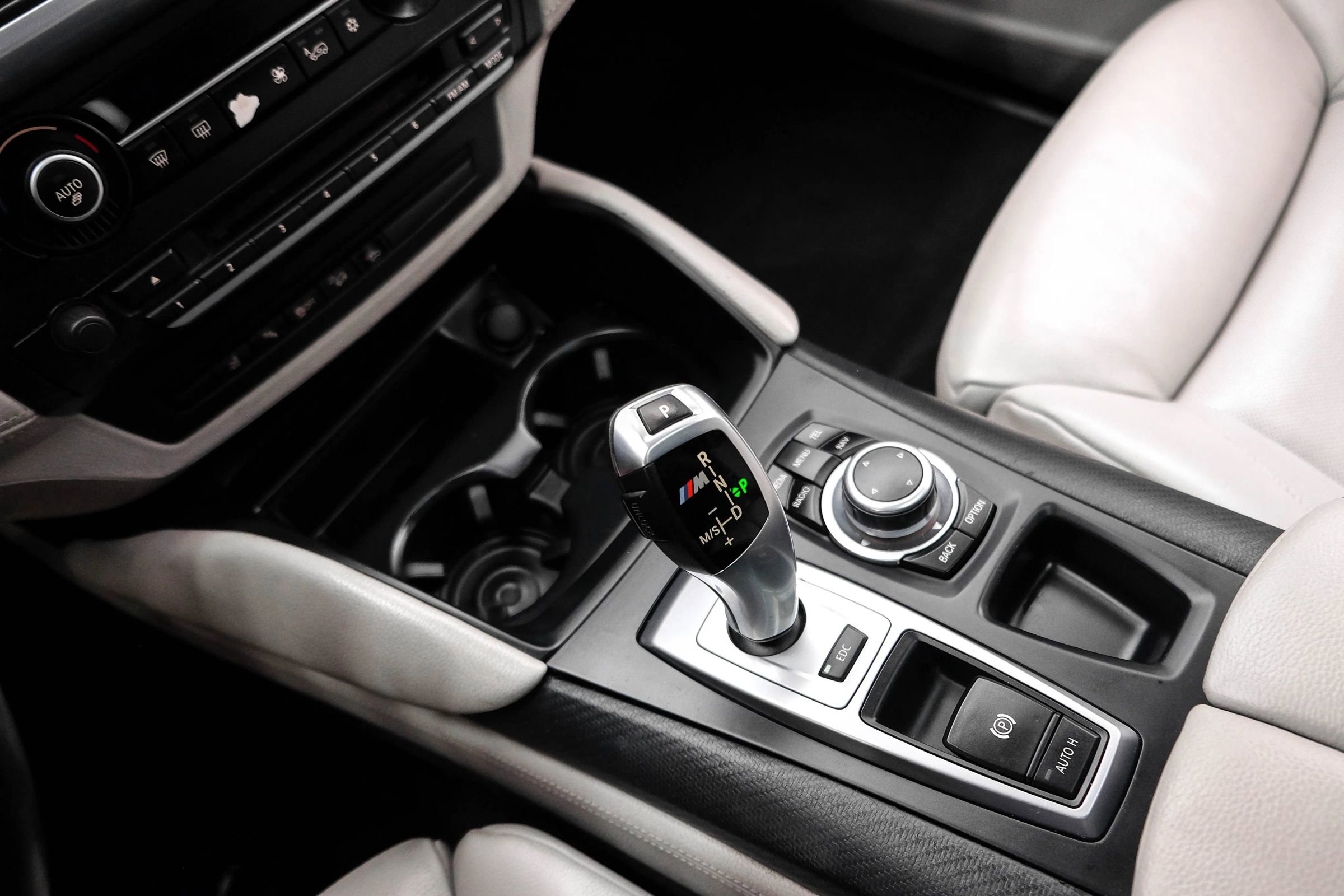 Used 2014 BMW X6 M AWD/4WD image 27