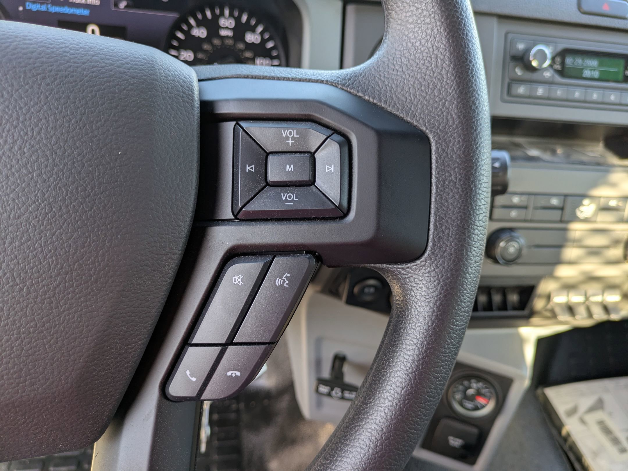 New 2027 Ford F750 2WD Regular Cab Super Duty image 19