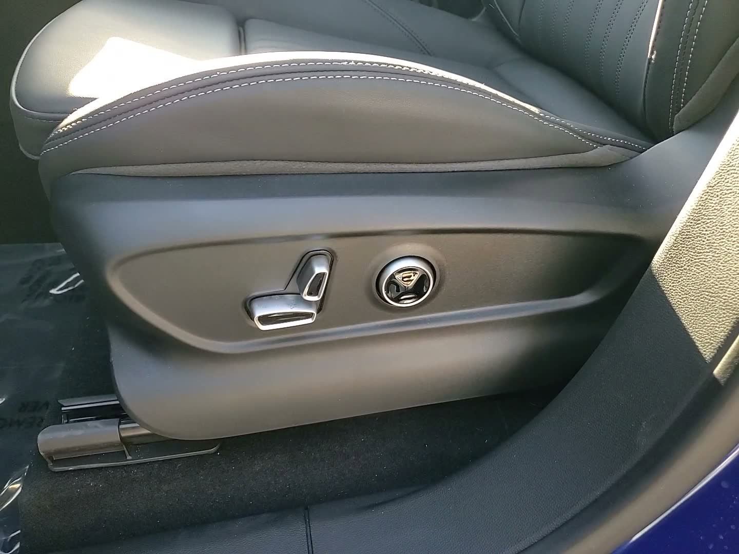 New 2026 Maserati Grecale Modena image 3