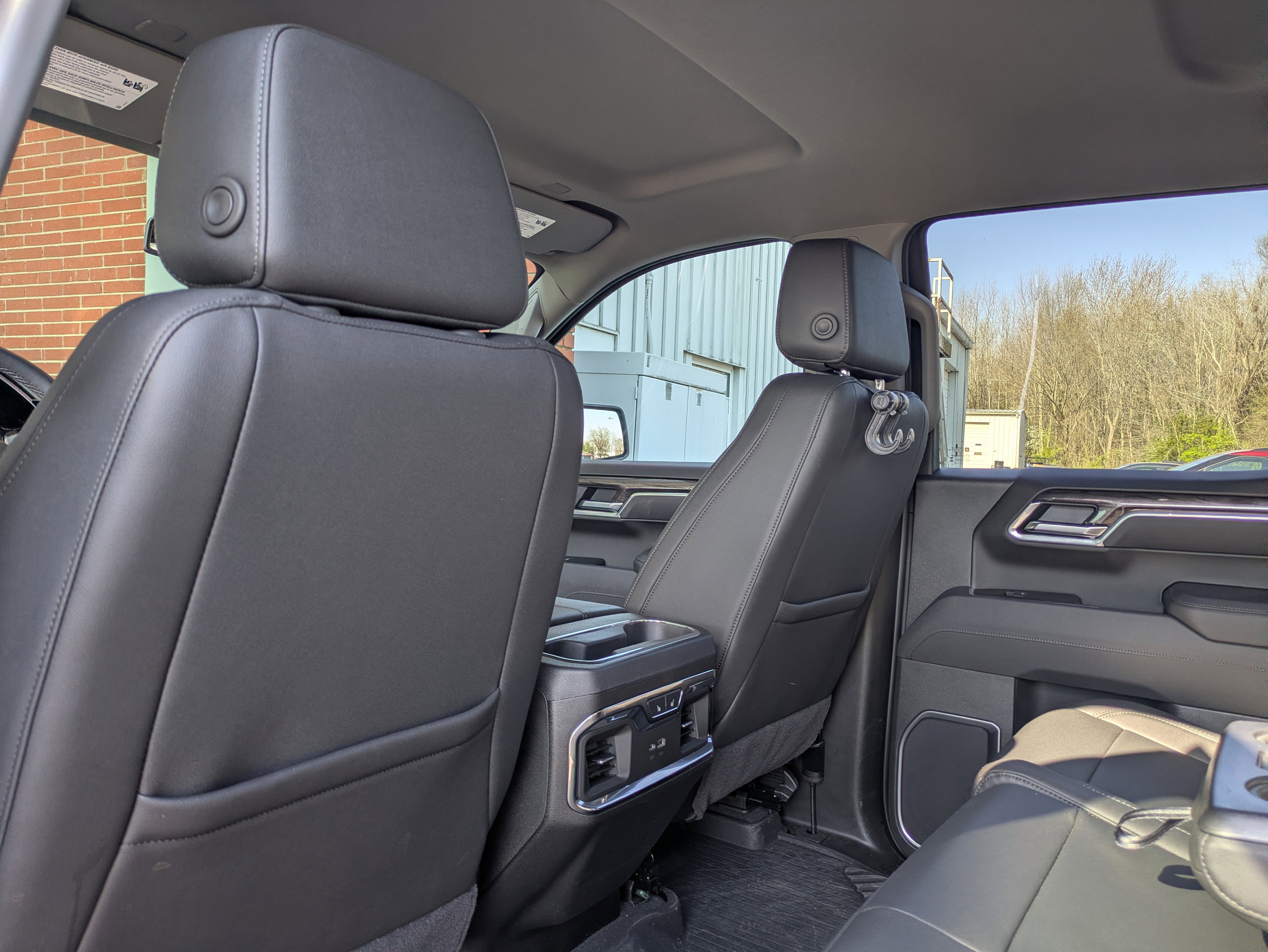 Used 2025 Chevrolet Silverado 1500 LTZ AWD/4WD image 14