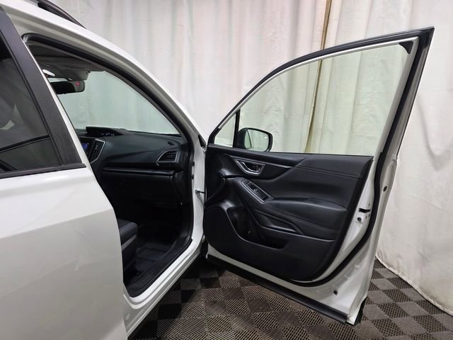 Used 2019 Subaru Forester Premium w/ All-Weather Package image 34