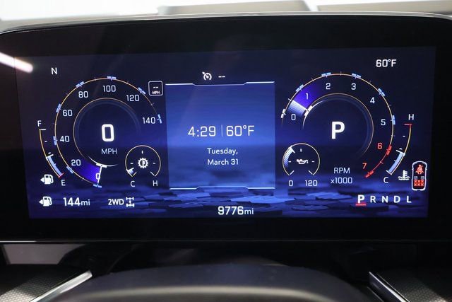 Used 2025 Chevrolet Suburban RST w/ Comfort Package image 16