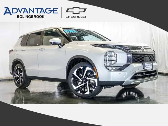 Used 2024 Mitsubishi Outlander SE