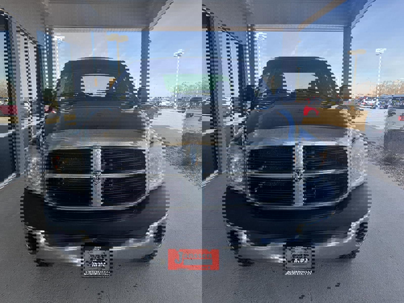 Used 2008 Dodge Ram 1500 Truck ST image 3
