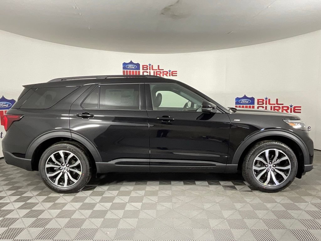 New 2026 Ford Explorer ST-Line RWD image 2