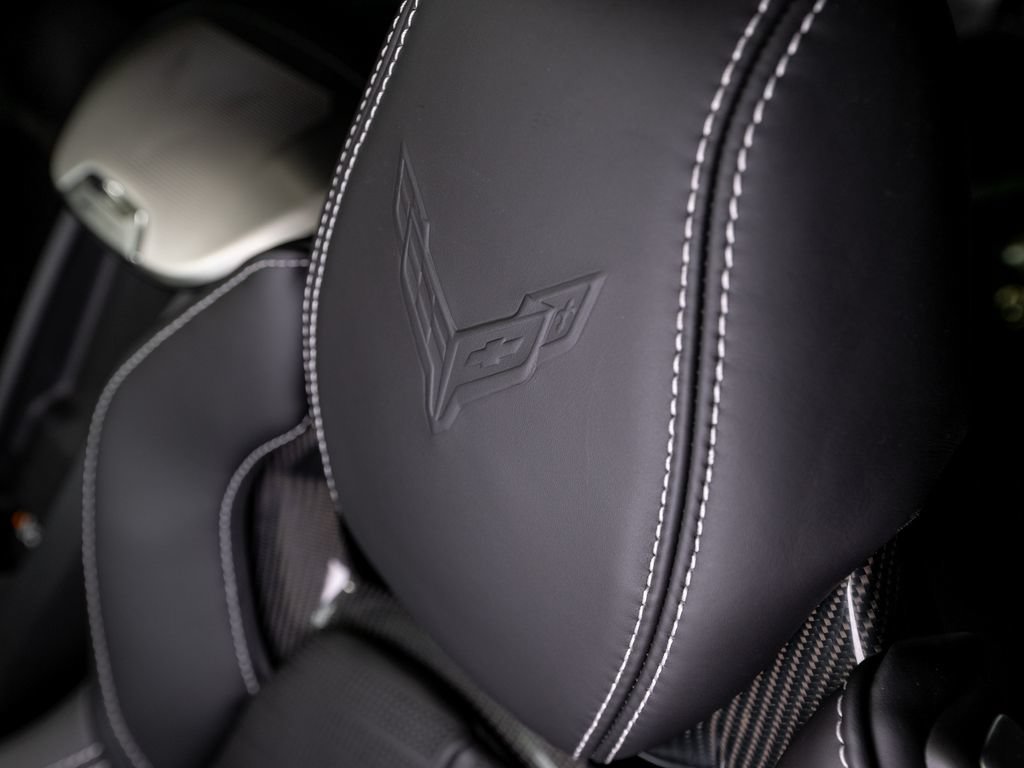 Used 2024 Chevrolet Corvette Z06 RWD image 14