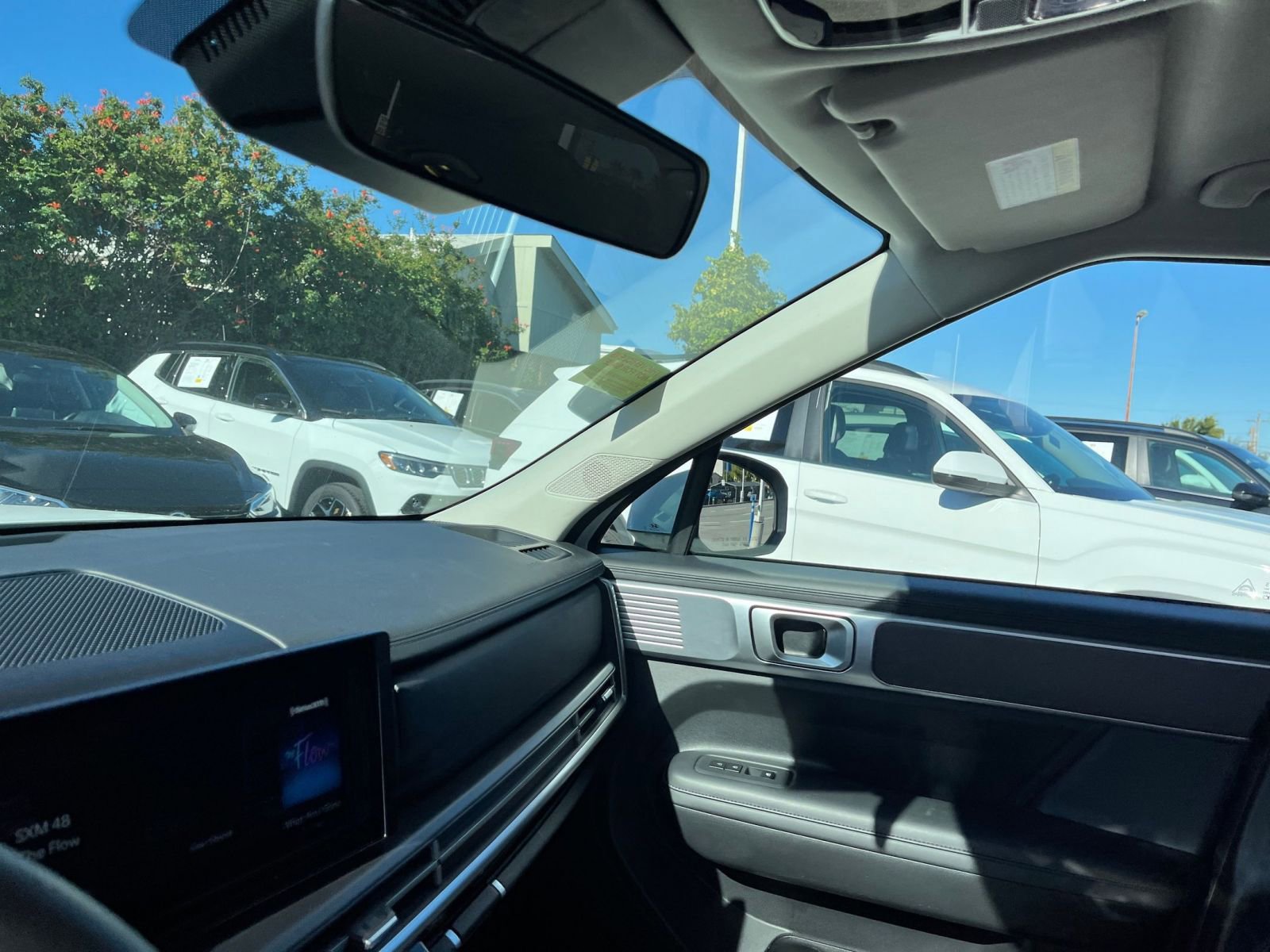 Used 2025 Hyundai Santa Fe SEL image 36