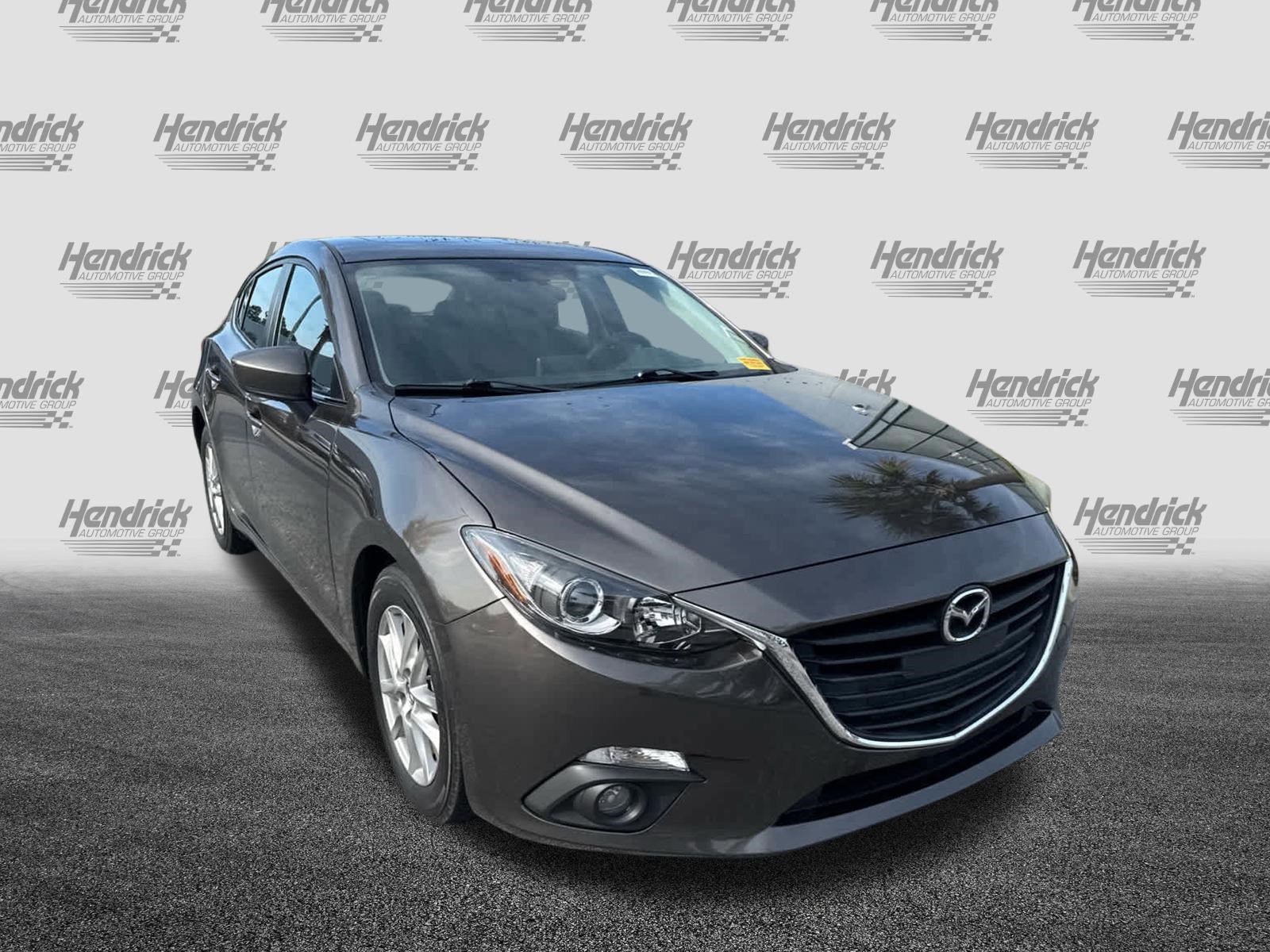 Used 2016 MAZDA MAZDA3 i Touring FWD image 3