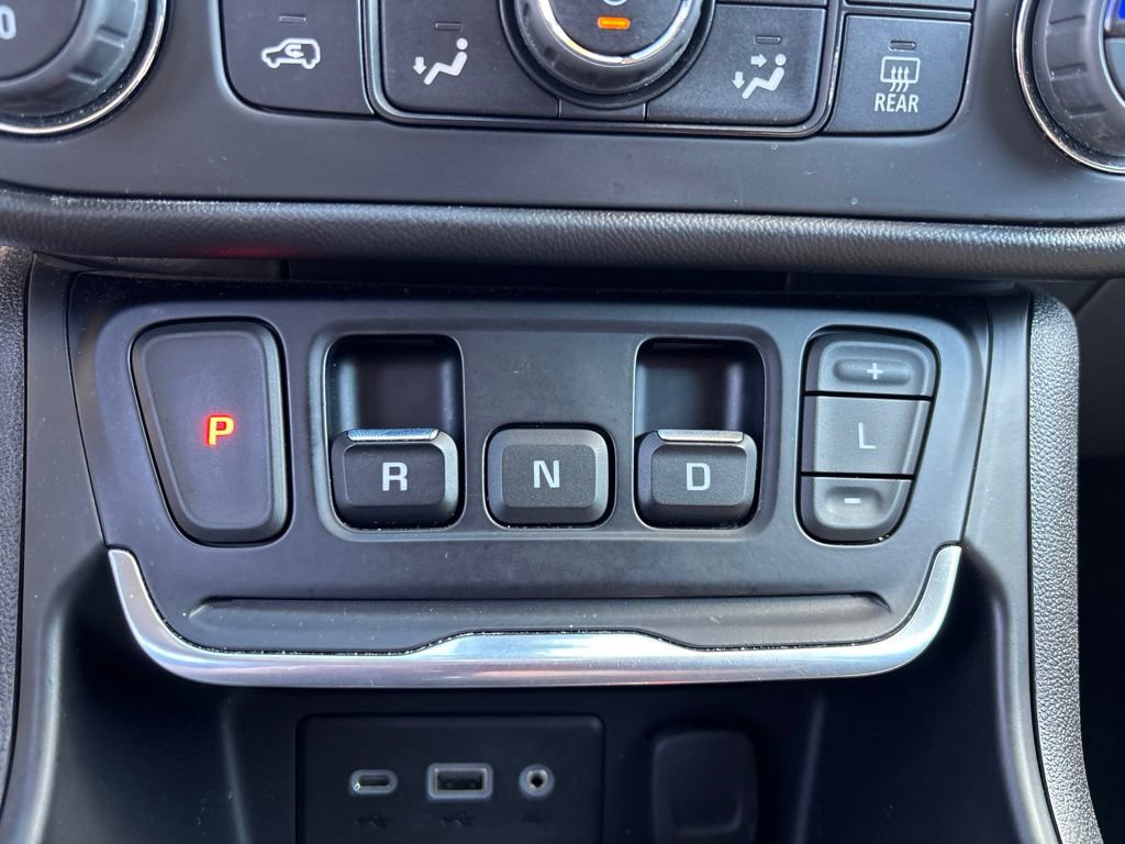Used 2020 GMC Terrain SLE w/ Driver Convenience Package AWD/4WD image 29