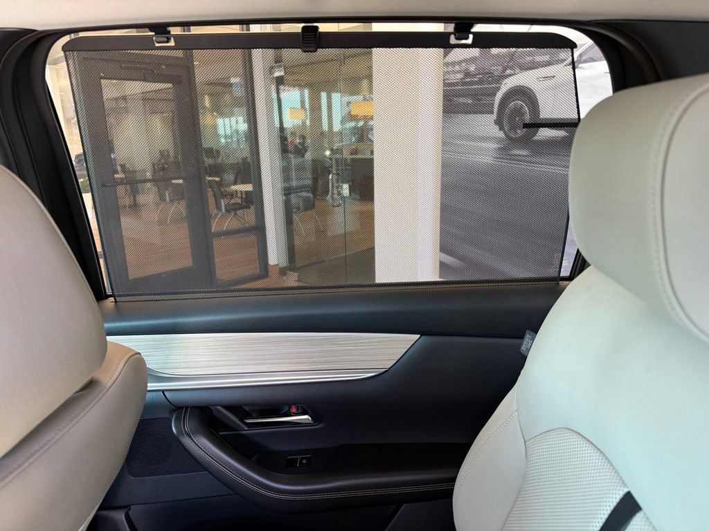 New 2025 MAZDA CX-90 Plug-In Hybrid w/Premium Sport image 30