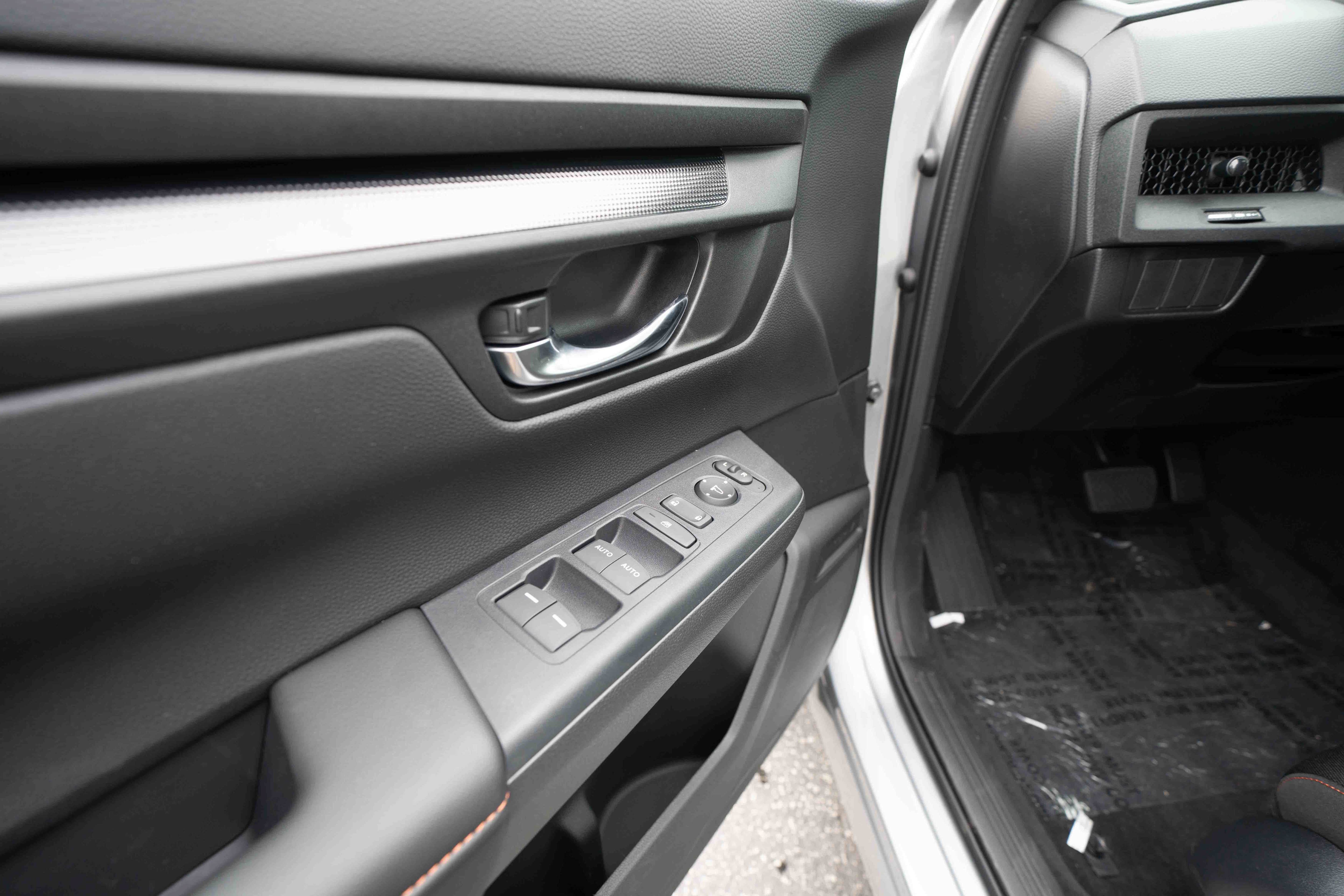 New 2026 Honda CR-V Sport image 7