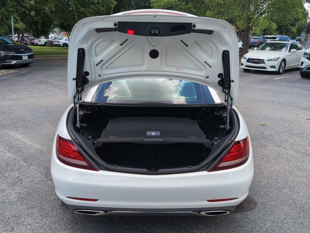 Used 2017 Mercedes-Benz SLC 300 image 7