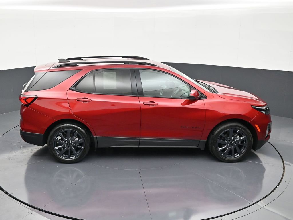 Used 2024 Chevrolet Equinox RS FWD image 17