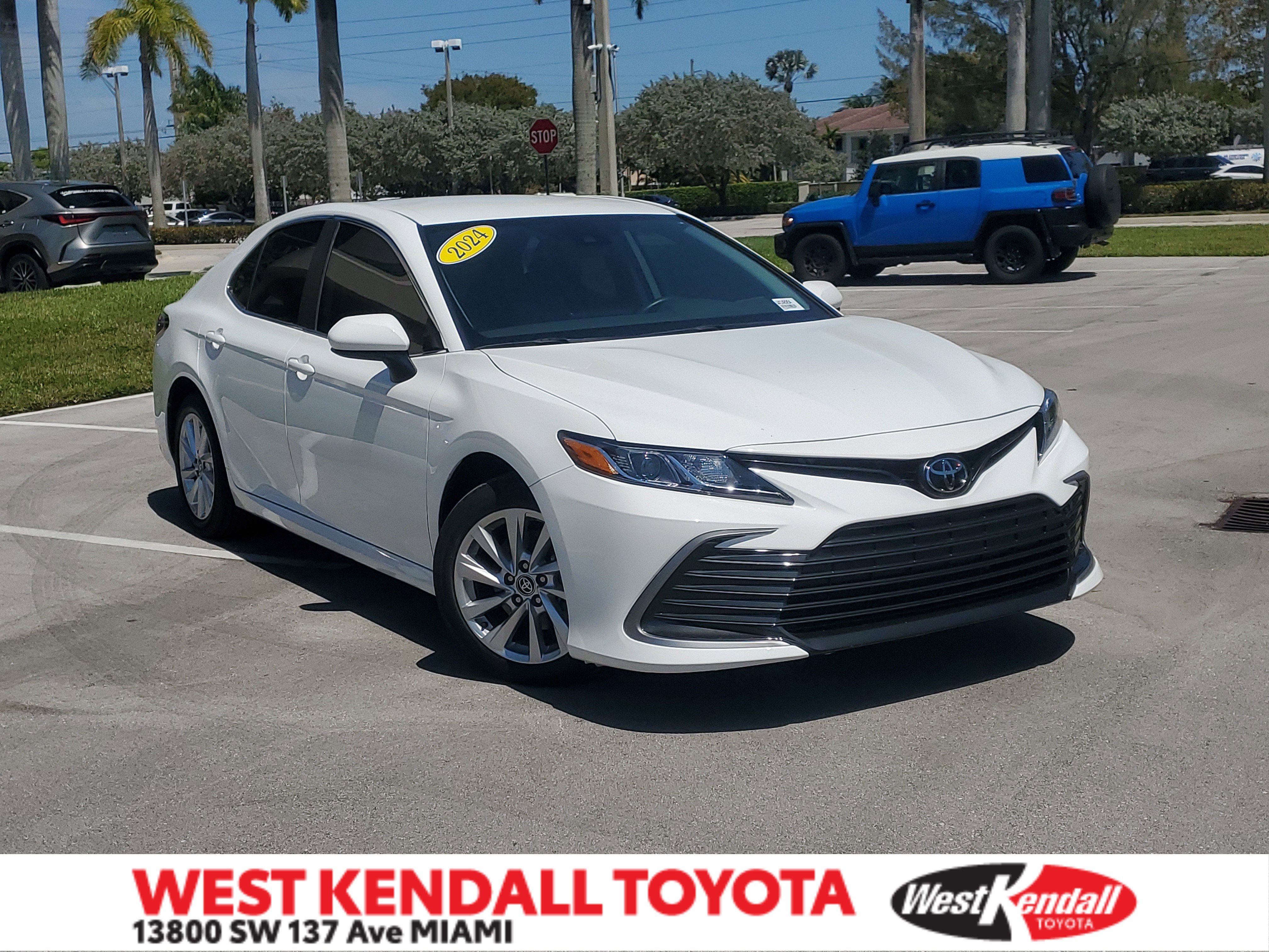 Used 2024 Toyota Camry LE image 1