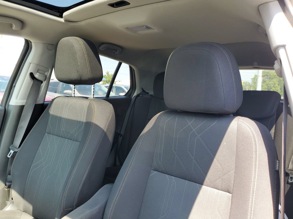 Used 2018 Chevrolet Trax LT FWD image 11