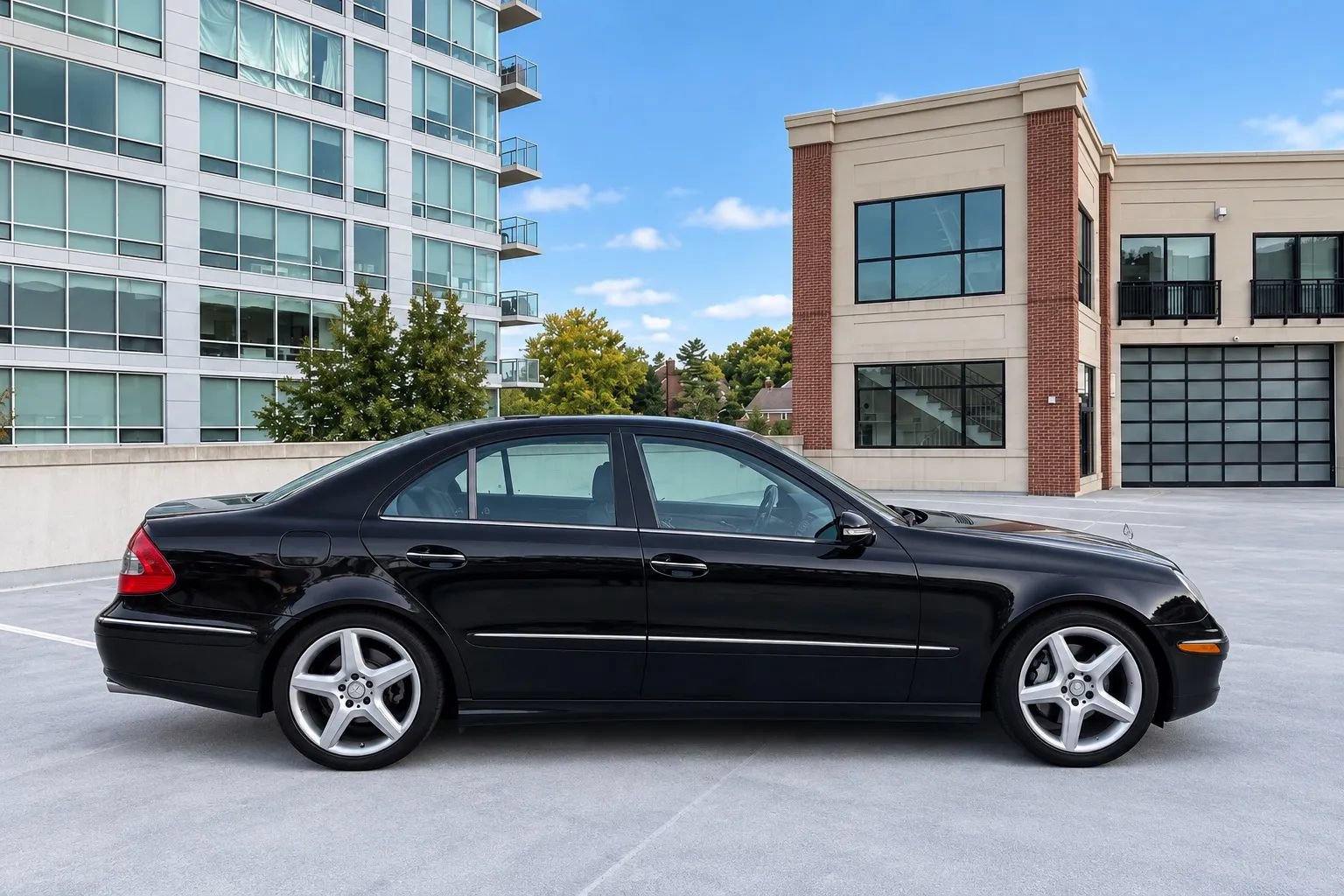 Used 2007 Mercedes-Benz E 350 Sedan image 3