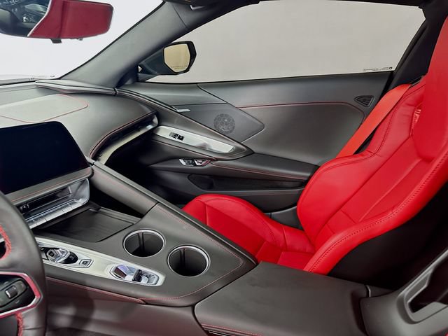 Used 2026 Chevrolet Corvette Z06 RWD image 23