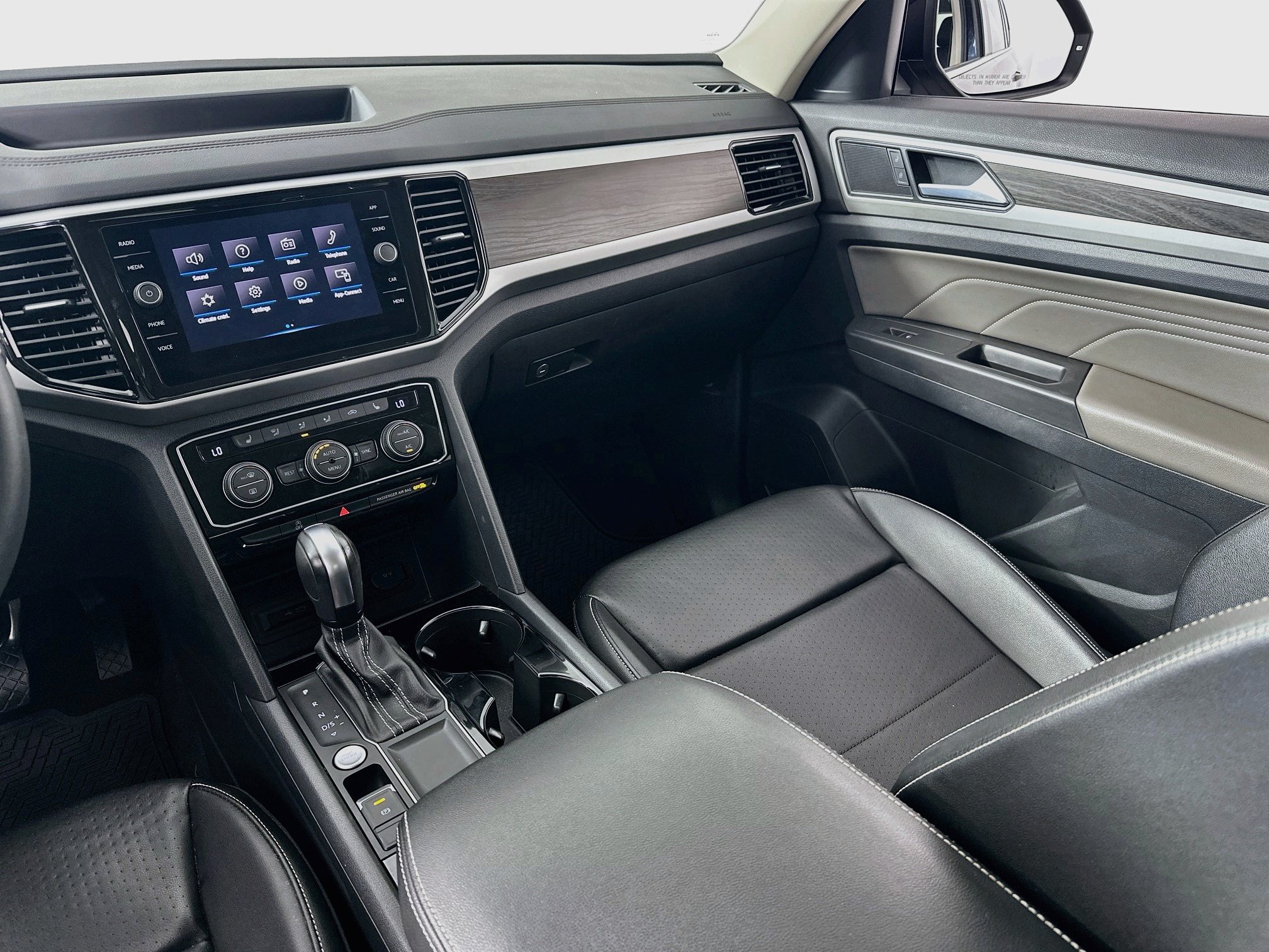 Used 2022 Volkswagen Atlas SE FWD image 23