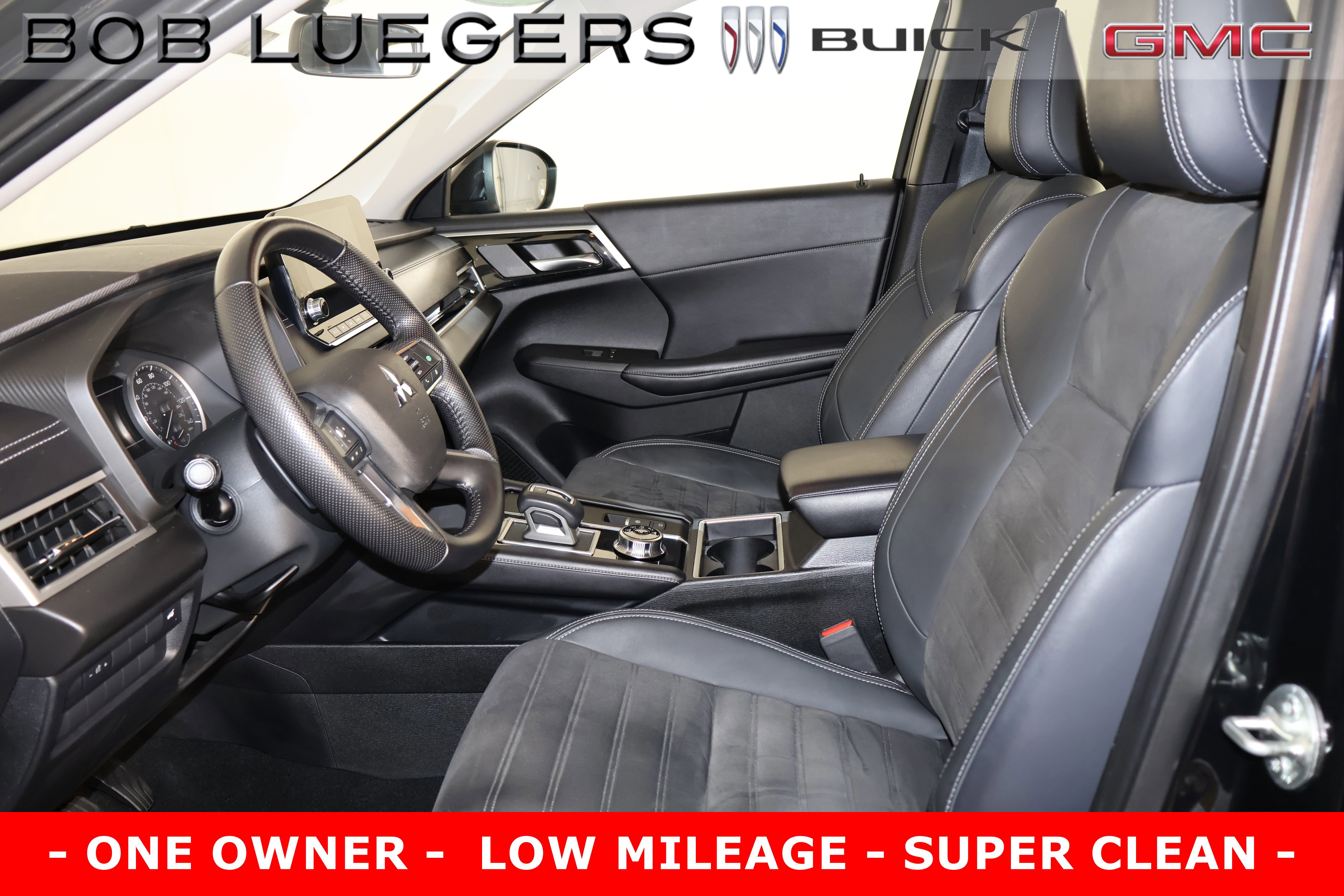 Used 2022 Mitsubishi Outlander SE image 9