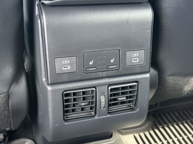 Used 2023 Toyota bZ4X AWD w/ Weather Package image 19
