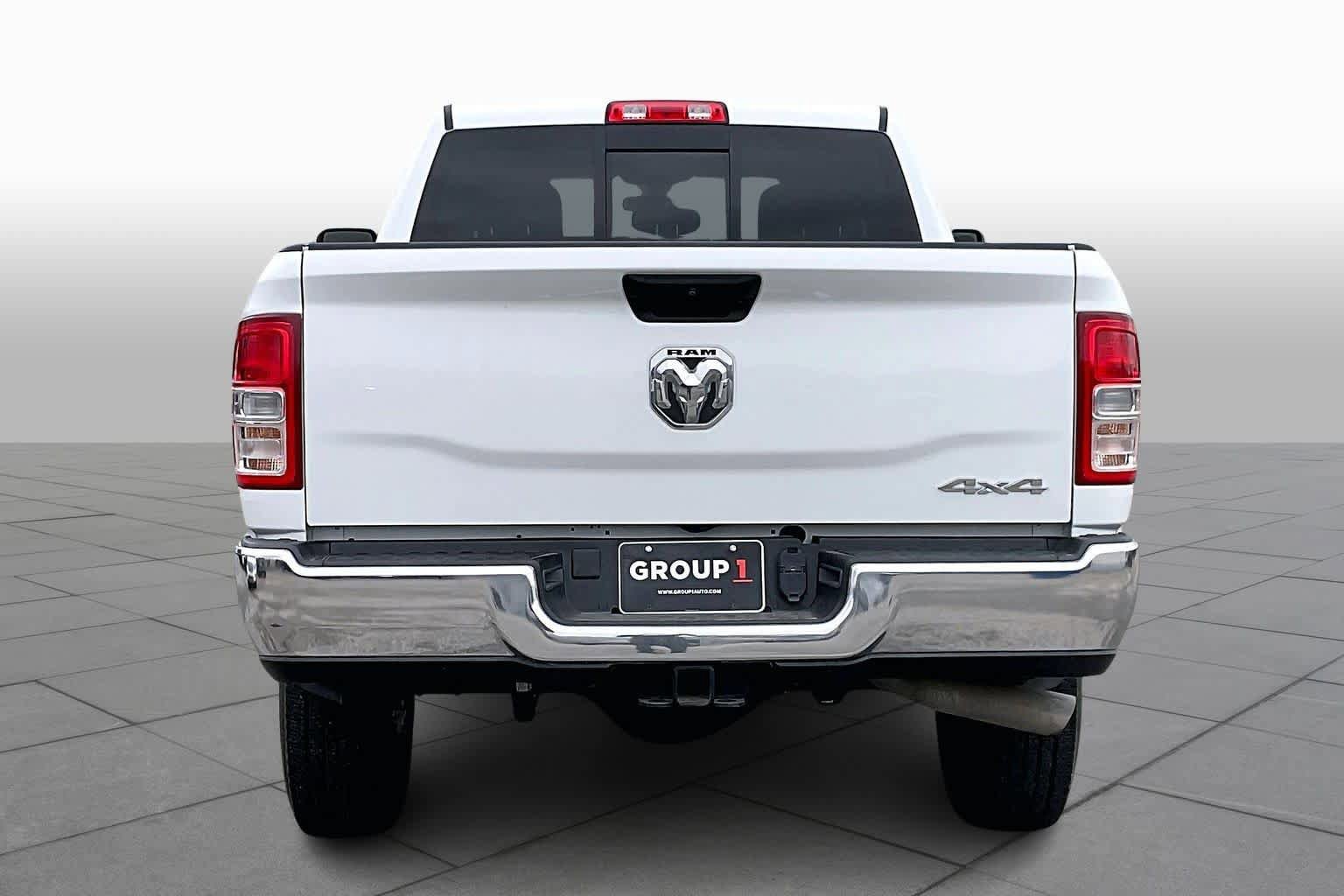 Used 2024 RAM 3500 Tradesman w/ Chrome Appearance Group image 5