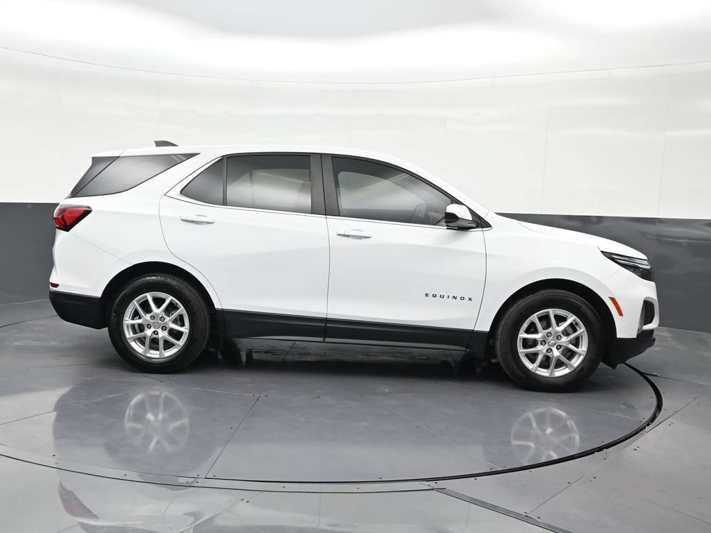 Used 2024 Chevrolet Equinox LT FWD image 7