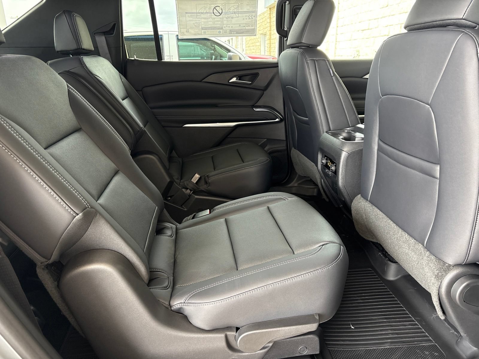 New 2026 Chevrolet Traverse LT w/ Driver Confidence Package FWD image 20