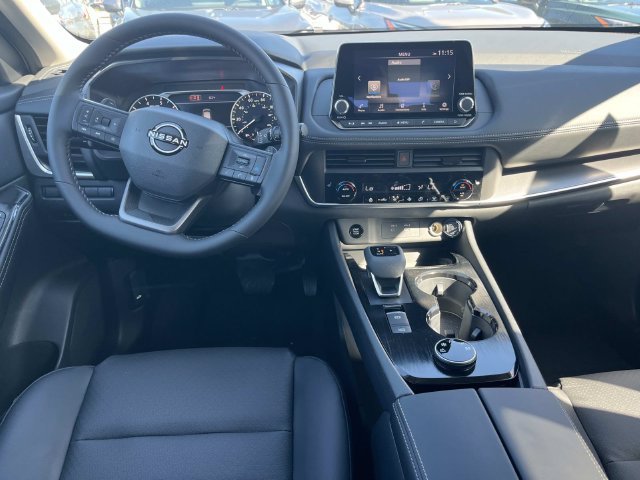 New 2026 Nissan Rogue Dark Armor AWD/4WD image 15
