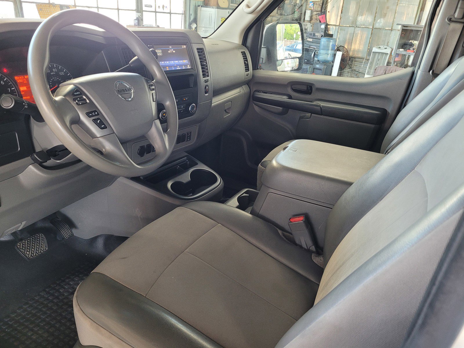 Used 2019 Nissan NV 2500 SL image 6