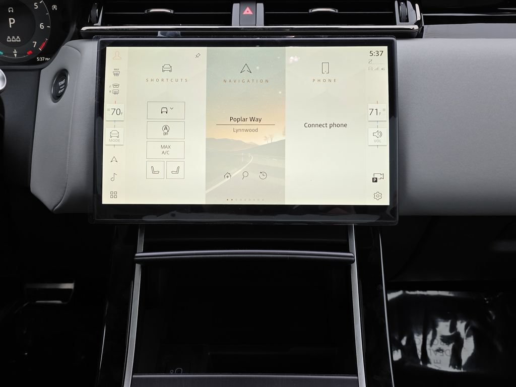 New 2026 Land Rover Range Rover Velar Dynamic SE AWD/4WD image 20
