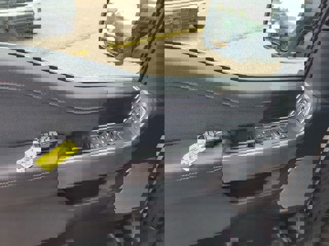 New 2025 Ford F150 Lariat w/ Equipment Group 502A High image 21