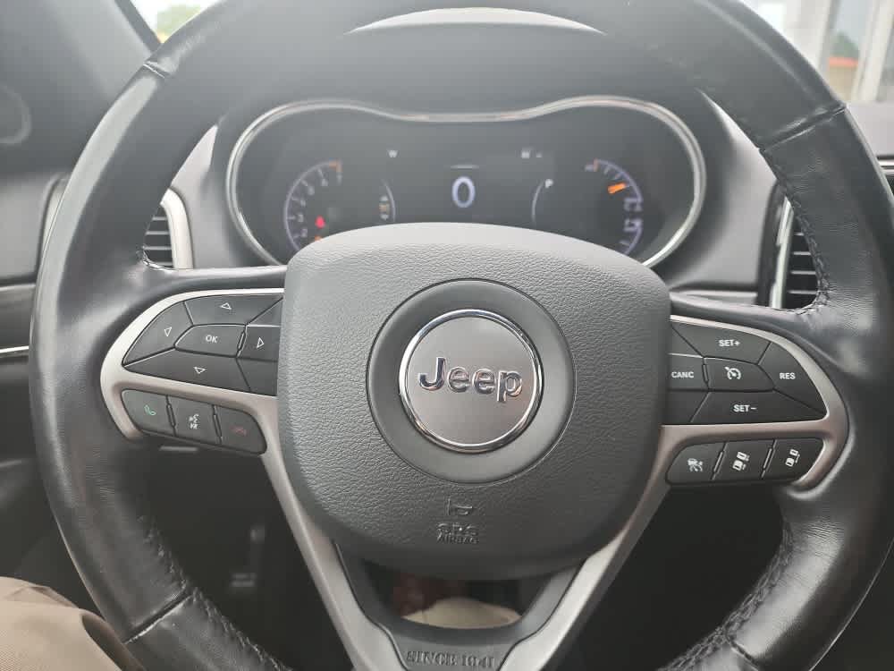 Used 2021 Jeep Grand Cherokee Limited AWD/4WD image 20