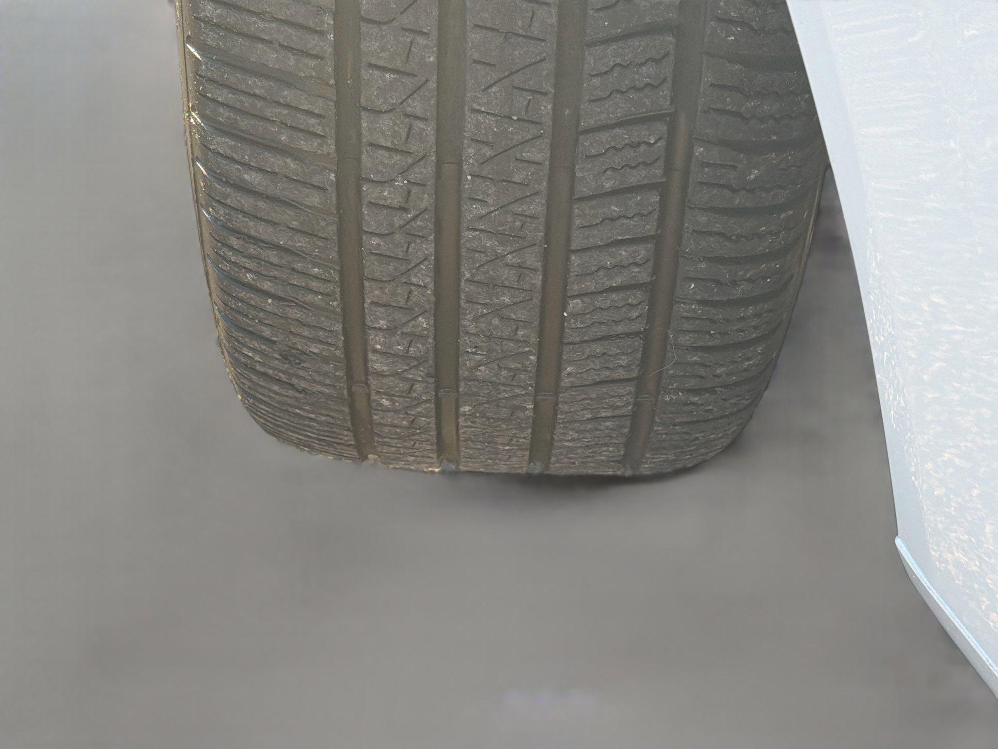 Used 2025 Volvo XC60 B5 Ultra w/ Climate Package image 43