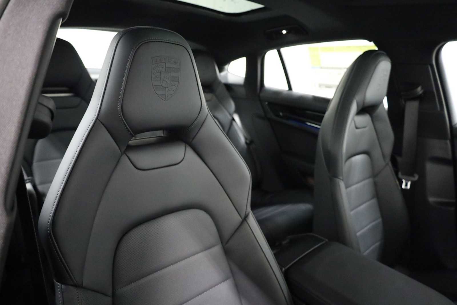 New 2026 Porsche Panamera 4 image 22