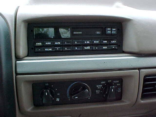 Used 1994 Ford F150 XL RWD image 21