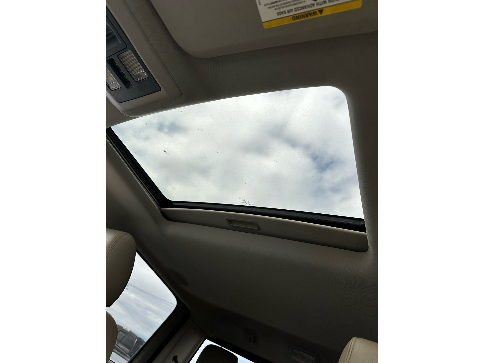 Used 2012 RAM 1500 Laramie w/ Protection Group AWD/4WD image 10