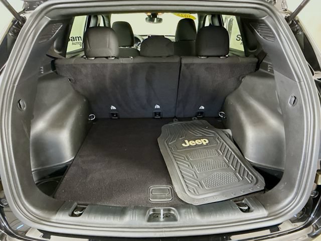Used 2025 Jeep Compass Sport AWD/4WD image 23