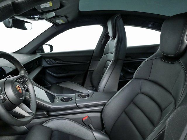 Certified 2024 Porsche Taycan image 5