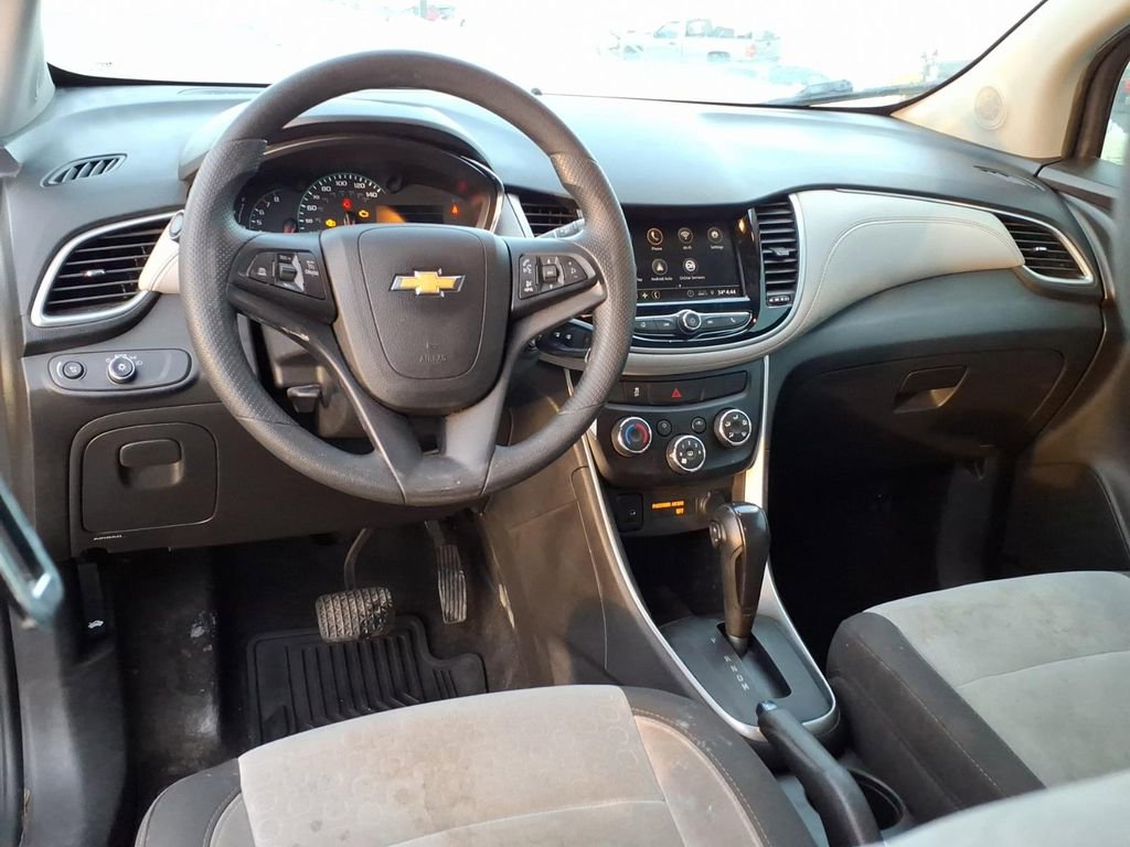 Used 2021 Chevrolet Trax LS w/ Tint and Cruise Package image 21