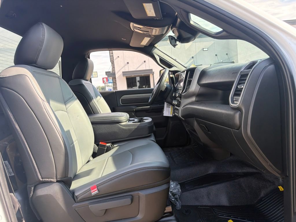 New 2027 RAM 5500 Tradesman AWD/4WD image 22