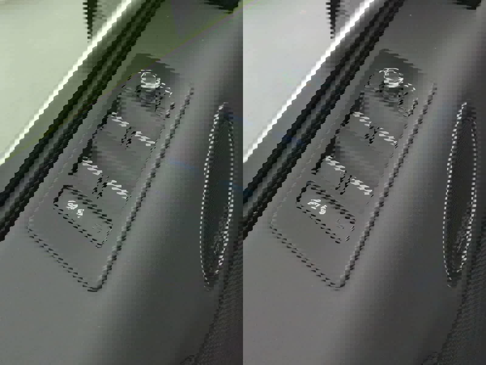 Used 2020 Land Rover Discovery HSE image 16