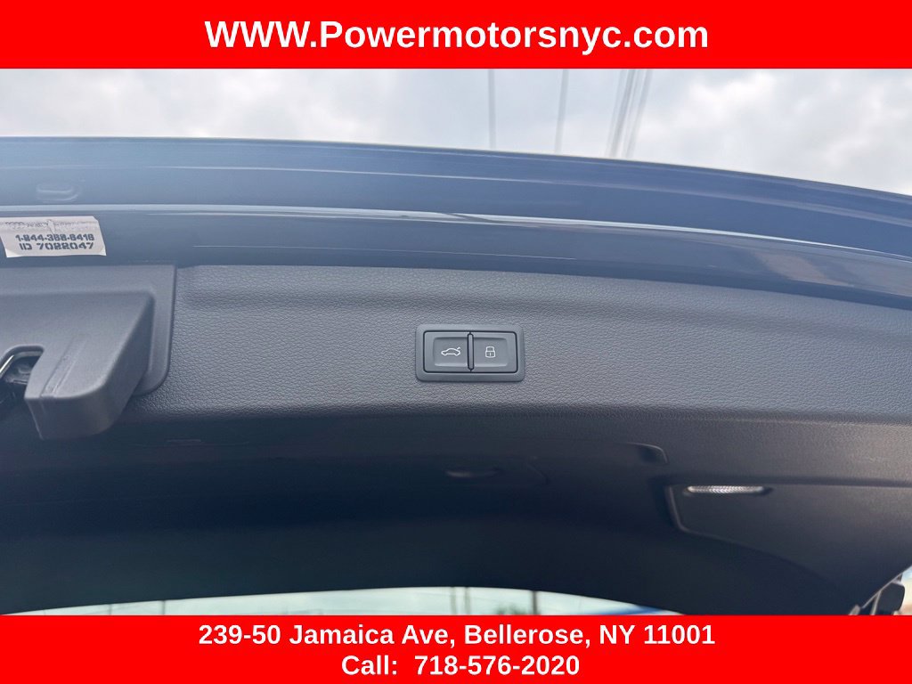 Used 2022 Audi Q3 2.0T Premium AWD/4WD image 19