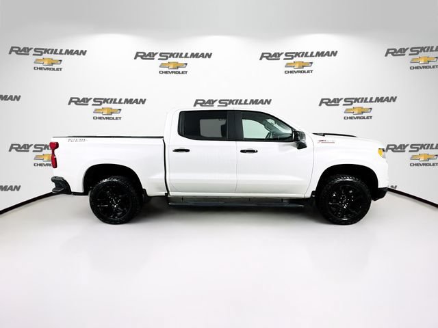 Used 2024 Chevrolet Silverado 1500 LT Trail Boss w/ Convenience Package II AWD/4WD image 8