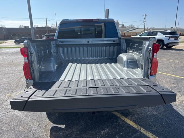 New 2026 Chevrolet Silverado 1500 LTZ w/ LTZ Premium Package image 18