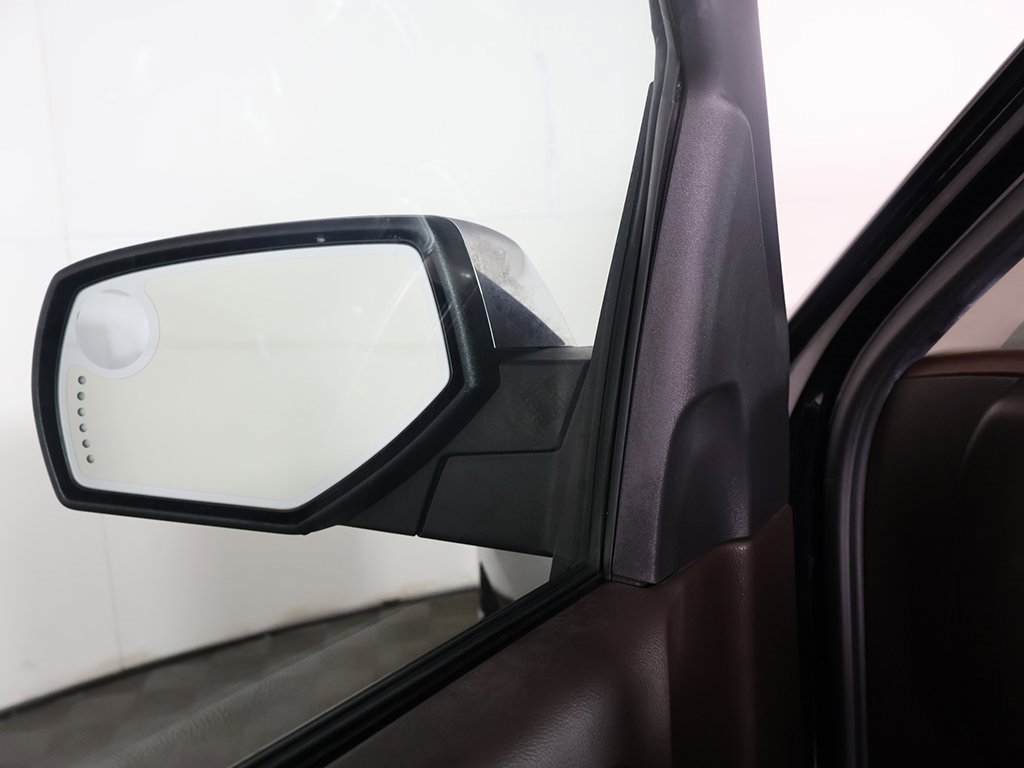 Used 2016 Chevrolet Silverado 1500 High Country w/ High Country Premium Package image 36