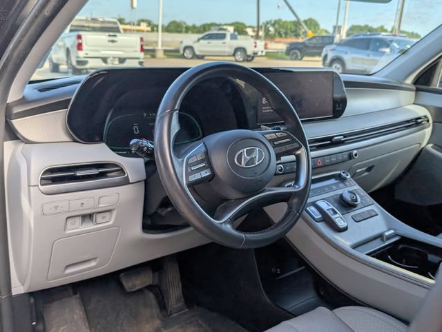 Used 2024 Hyundai Palisade SEL FWD image 4
